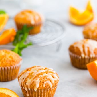 Fresh orange muffins recipe - These fresh orange muffins are made from orange juice, pulp and a good amount of orange zest which makes it absolutely scrumptious. It's an easy recipe to put together. | ArtofPalate.com