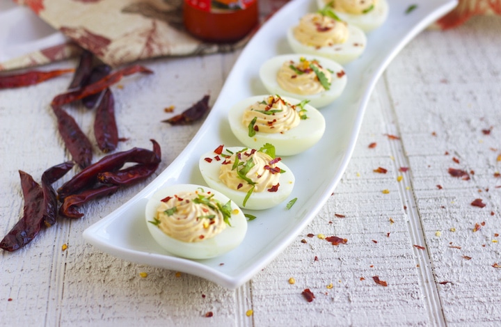 Deviled eggs recipe, deviled eggs, spiced deviled eggs, easy appetizers, quick appetizers, make diveled eggs