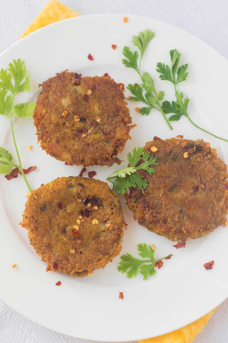 kache kele ka kabab, raw plantain recipes, green banana recipes, vazhakka recipes, vazhakka curry, green plantain kabab recipes, green plaintain kababs, green plantain recipes, vegan appetizers, vegetarian appetizers